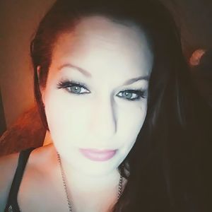 Meet your Posher, Angelia